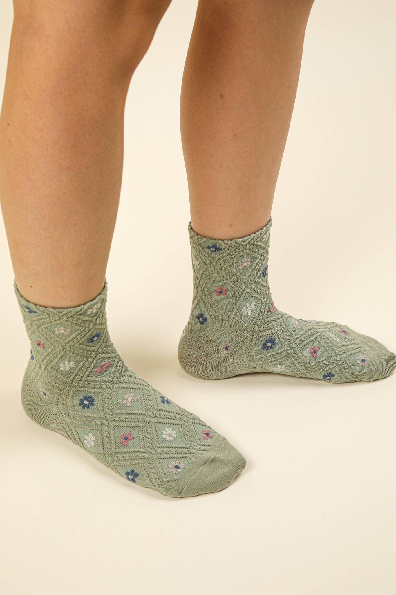 Floral Printed Textures Crew Socks