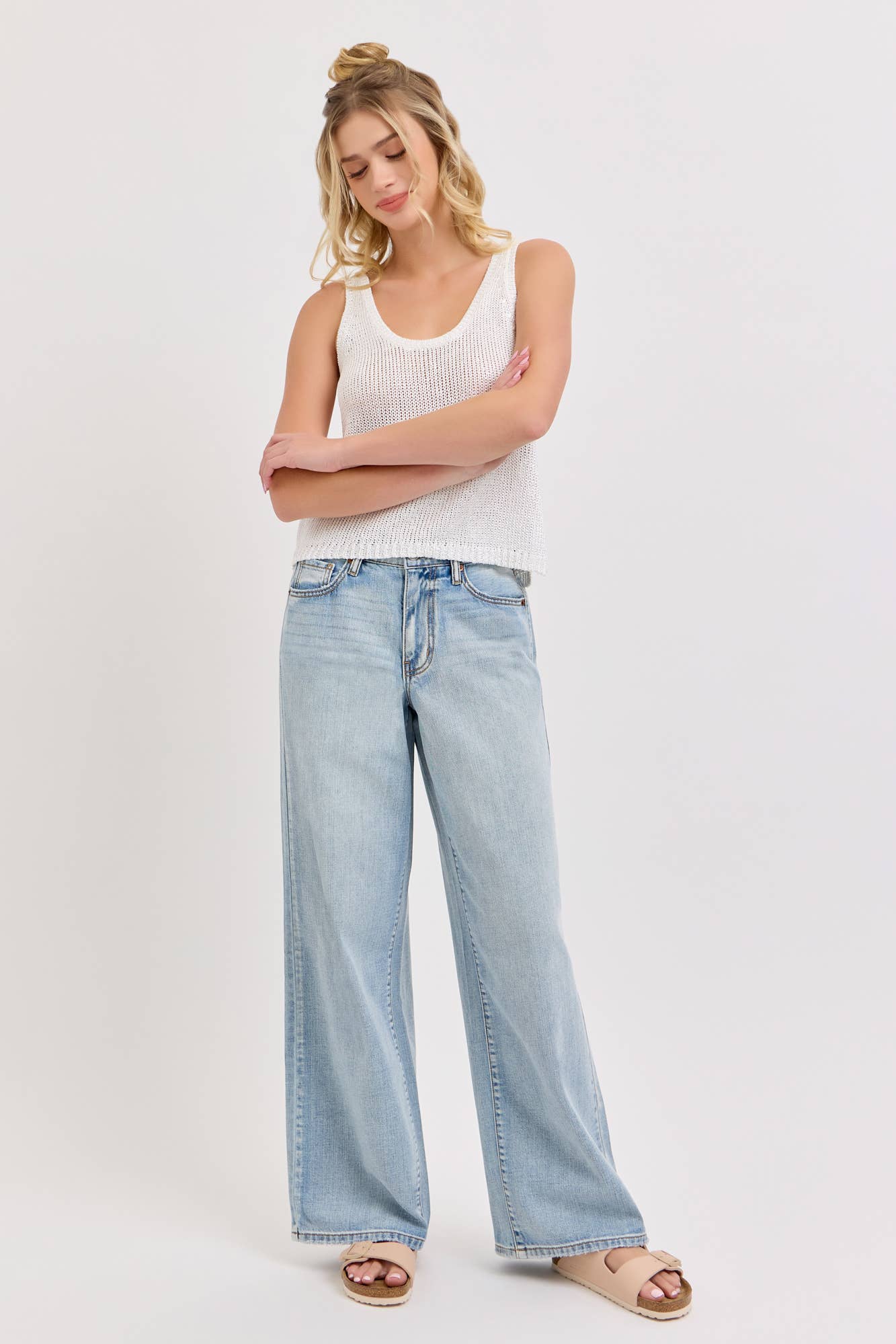Mid Rise Wide Leg Jeans