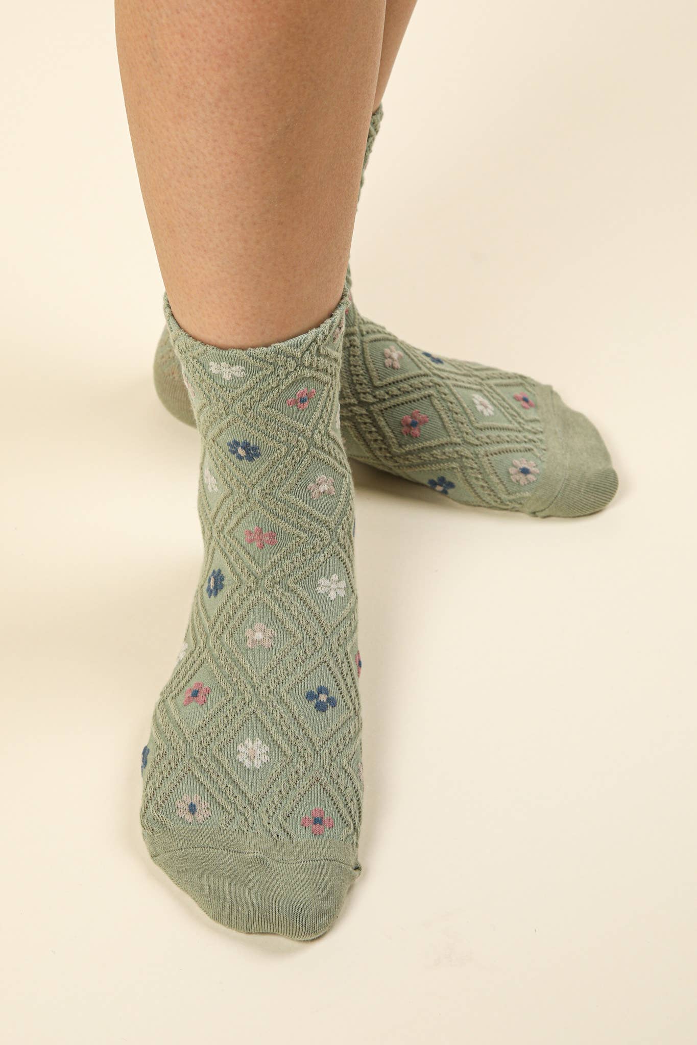 Floral Printed Textures Crew Socks