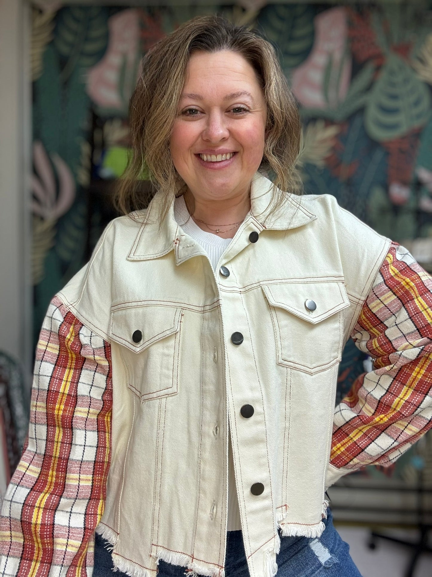 Plaid sleeve denim jacket