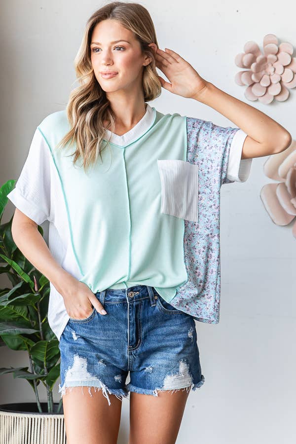 Floral Color Block V-Neck Short Sleeve Pocket Top