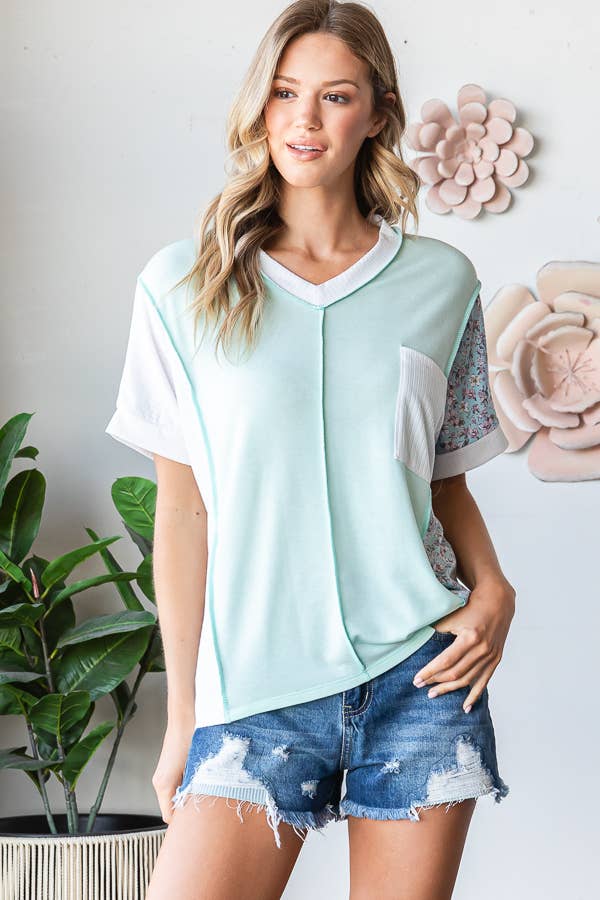 Floral Color Block V-Neck Short Sleeve Pocket Top