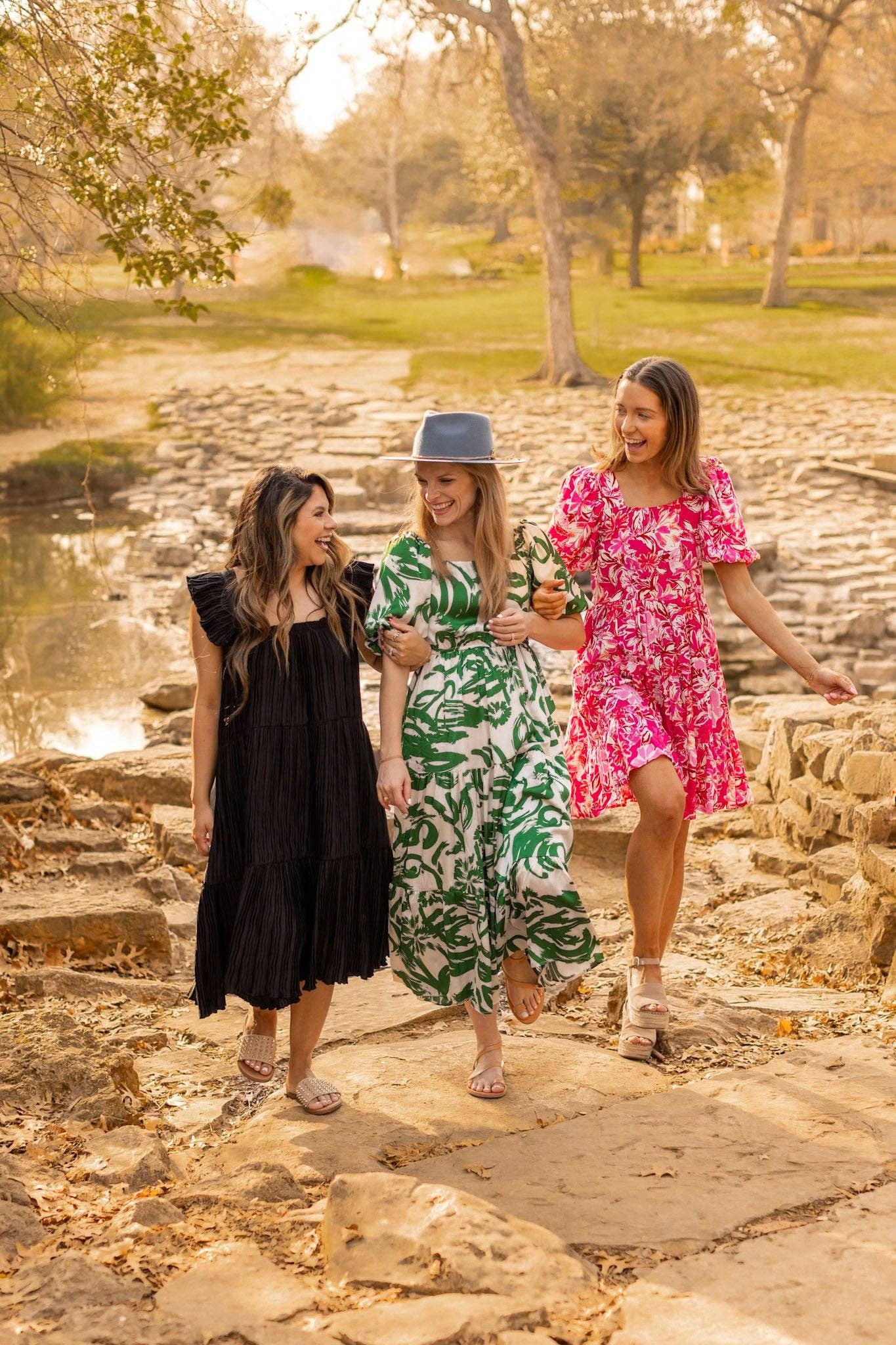 The Kaya Pink Floral Puff Sleeve Dress