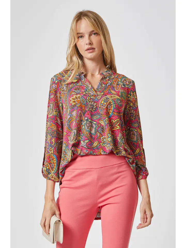 LIZZY MEDALLION 3/4 Sleeve Wrinkle Free Blouse