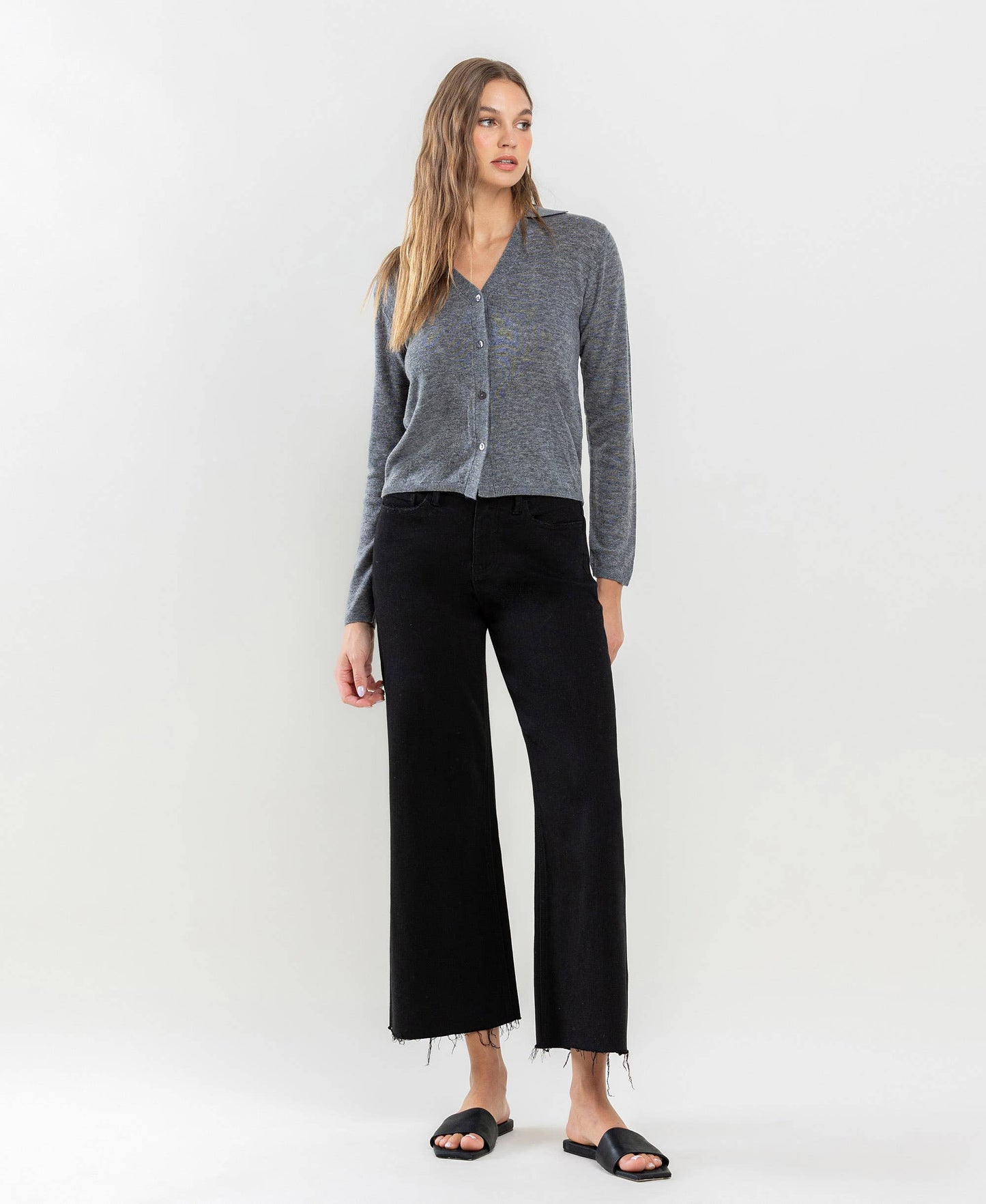 HIGH RISE RAW HEM CROP WIDE LEG JEANS LV1220BK