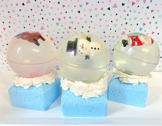 Snow Globe ~ Christmas ~ Bath Bomb   