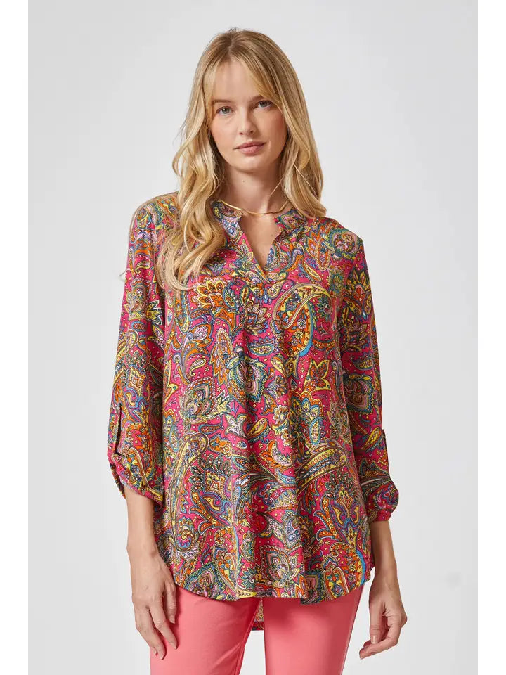 LIZZY MEDALLION 3/4 Sleeve Wrinkle Free Blouse