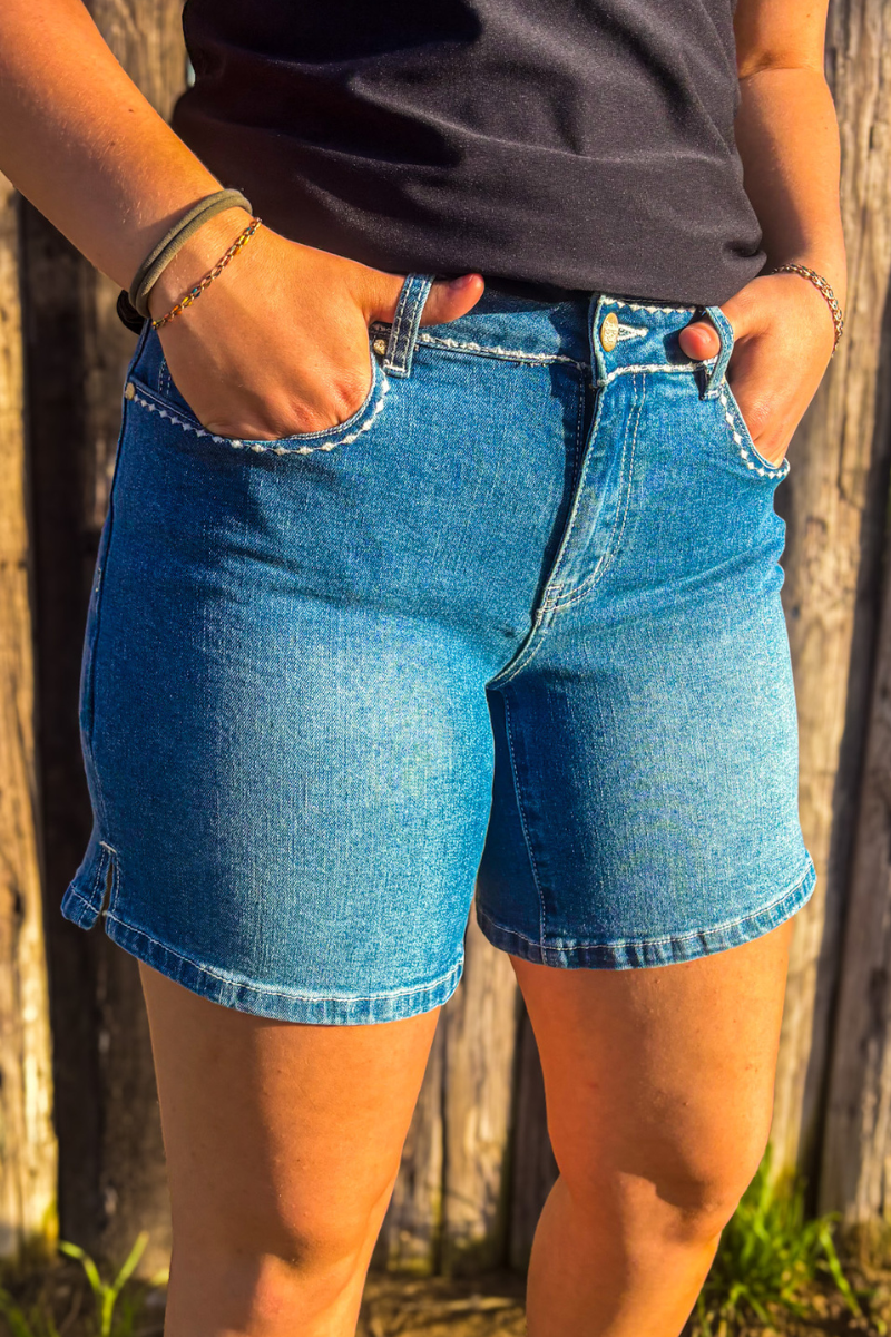 Stitched Denim Shorts Long