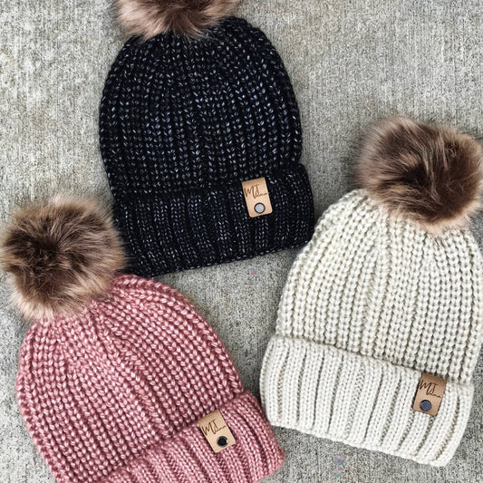 MONTANA MAMA POM BEANIE